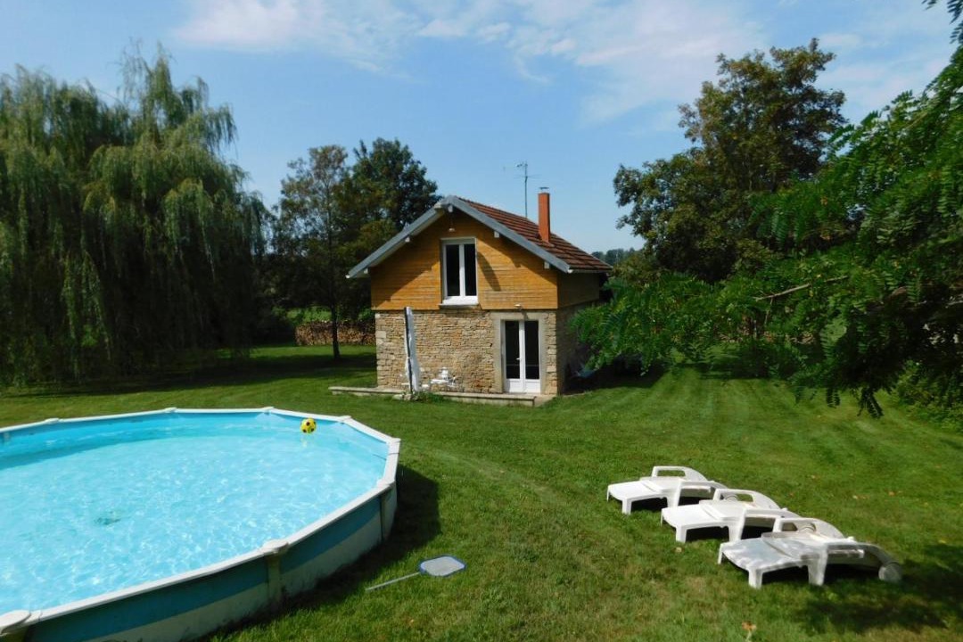 Photo of Others in Gevigney