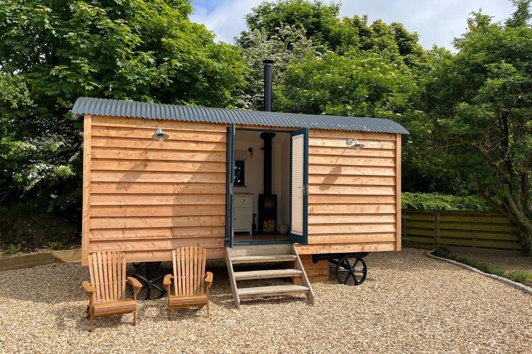 Photo of Others in Mabe