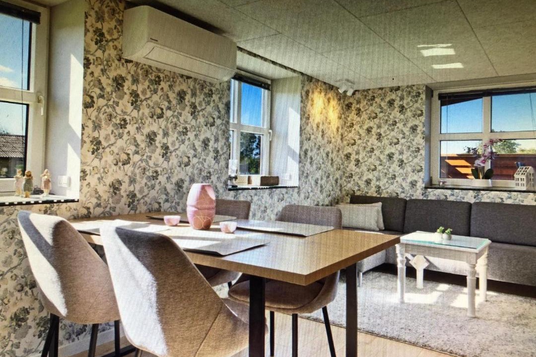 Photo of Others in Lokken