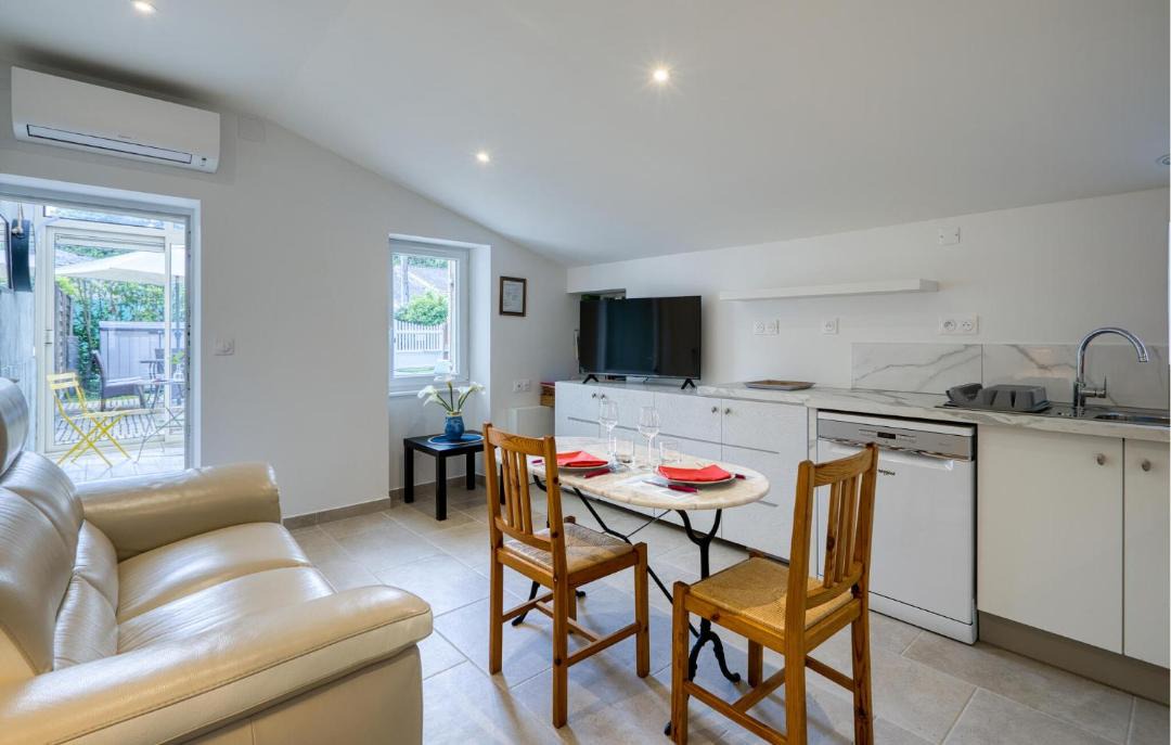 Photo of Others in Saujon