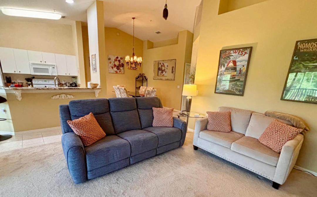 Photo of Livingroom in Naples