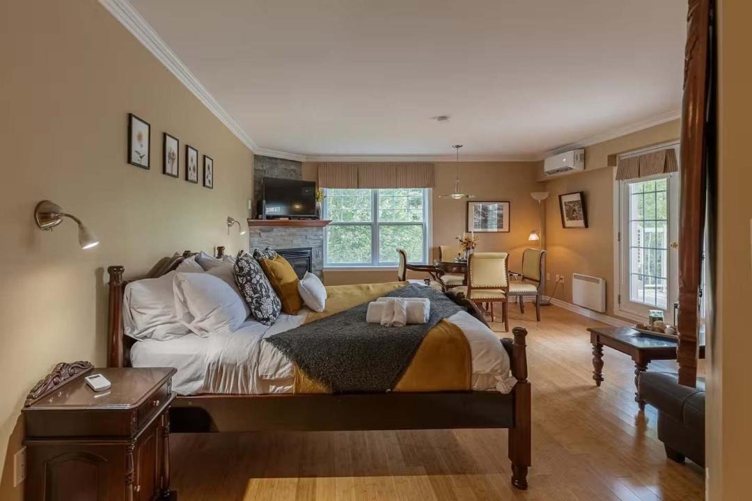 Photo of Bedroom in Piedmont
