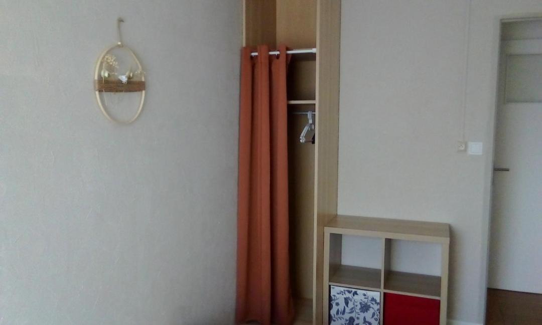 Photo of Others in Wallers