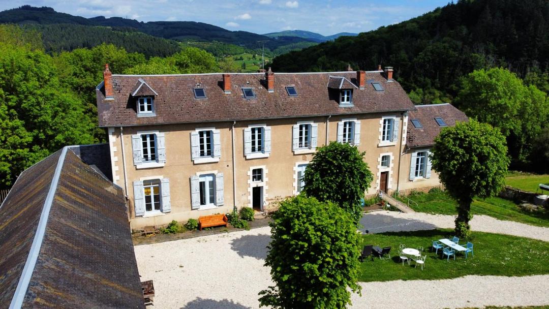 Photo of Others in Larochemillay