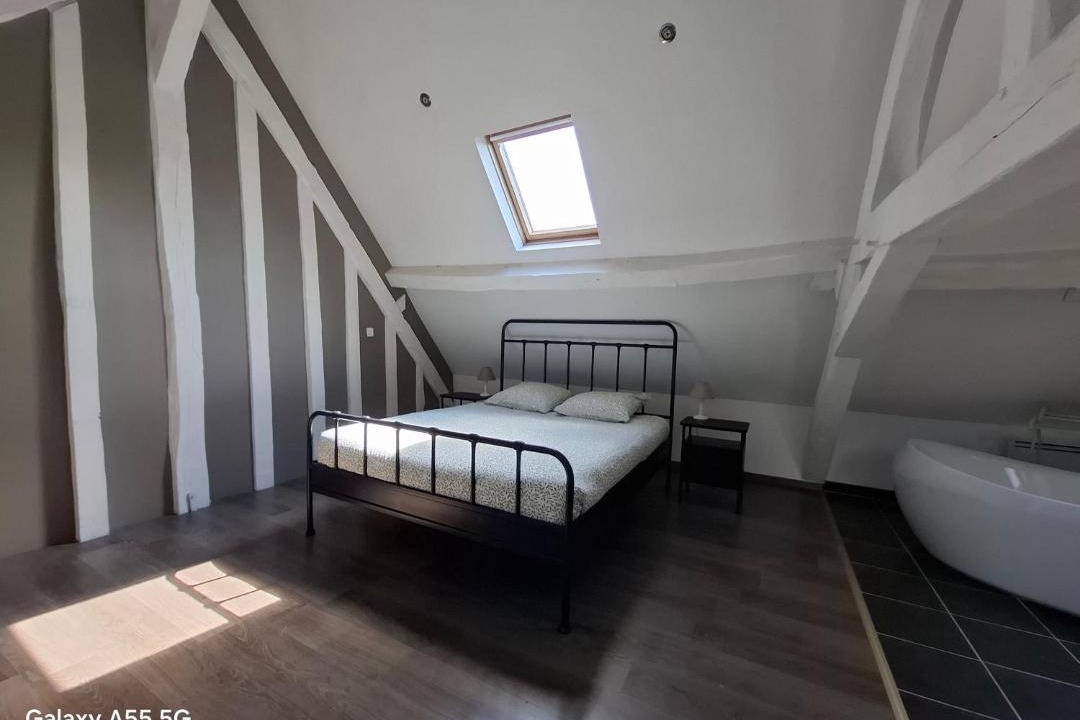 Photo of Bedroom in Decize