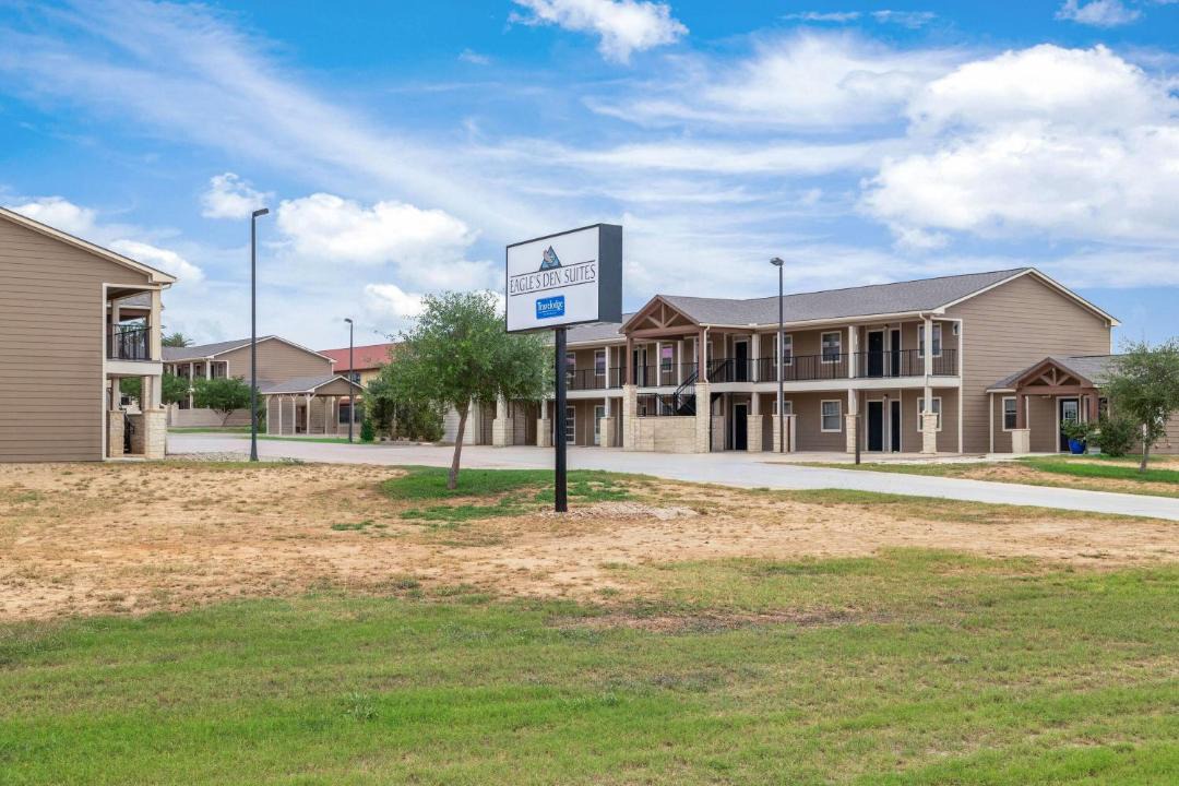 Photo of Others in Carrizo Springs