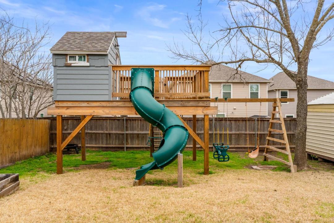 Photo of Others in Buckingham Estates