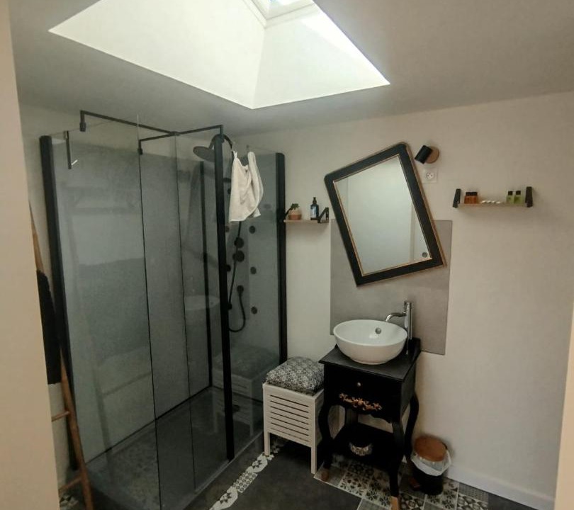 Photo of Bathroom in Oize