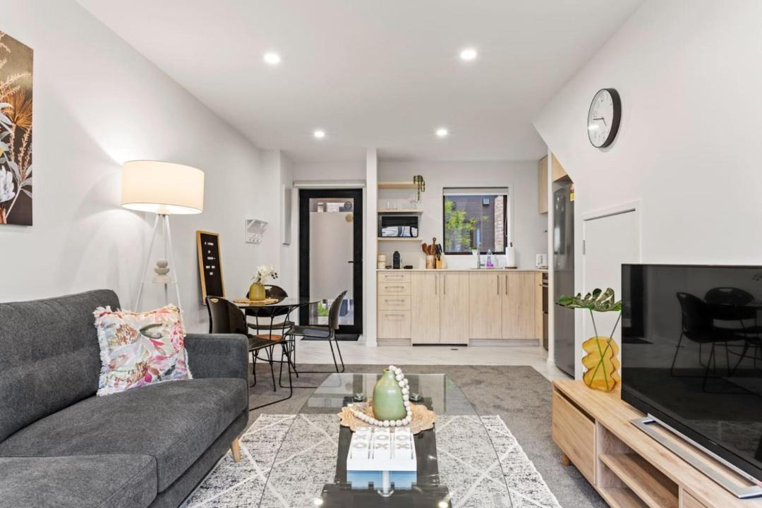 Photo of Others in Te Atatu Peninsula