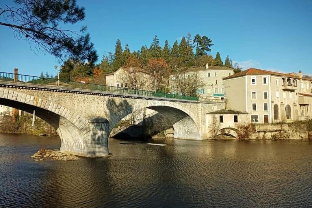 Photo of Others in Le Bas Pranles