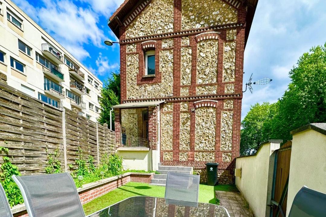 Photo of Others in Coteaux Ouest