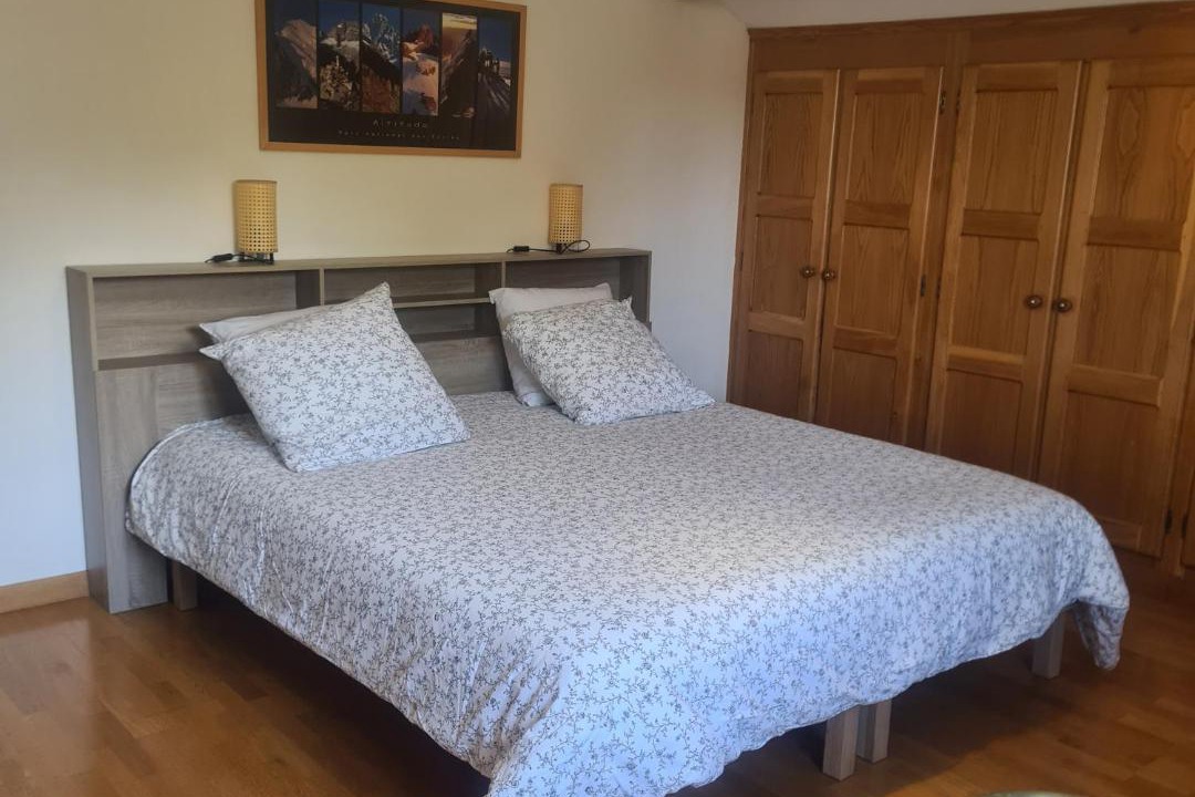 Photo of Bedroom in Saint-Donat-sur-l'Herbasse