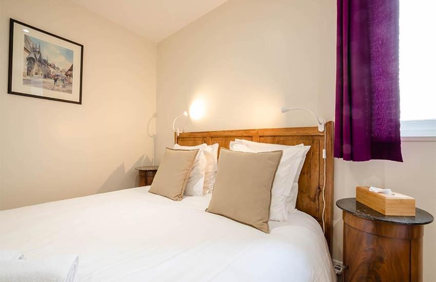 Photo of Bedroom in Meursault