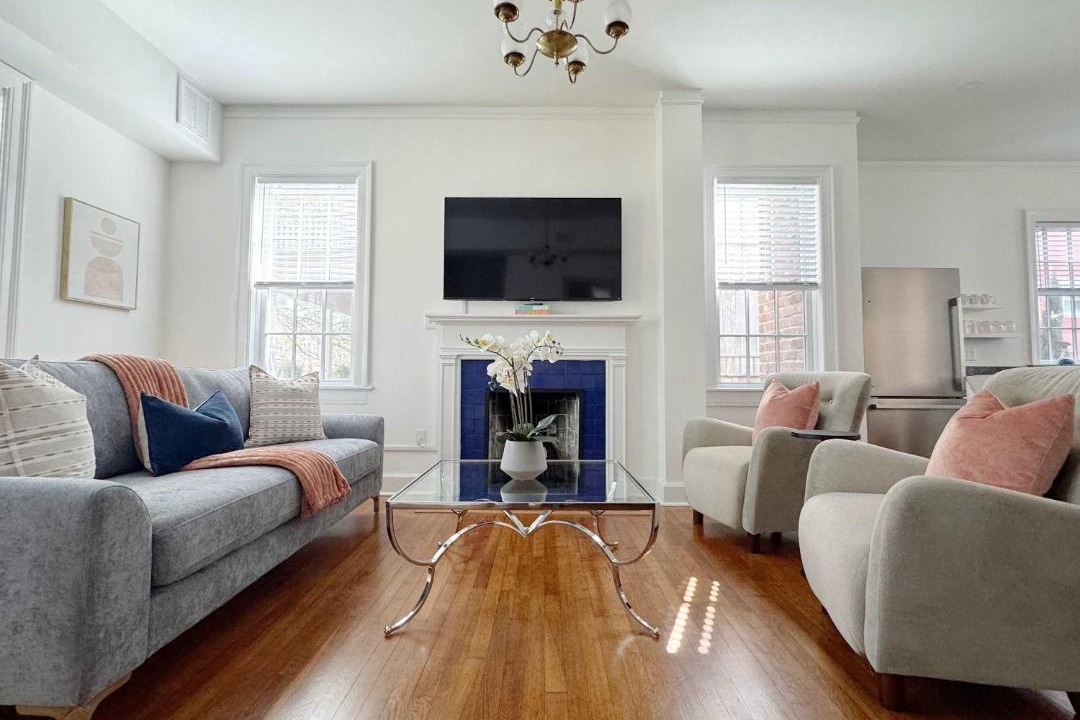 Photo of Livingroom in Dixon Park