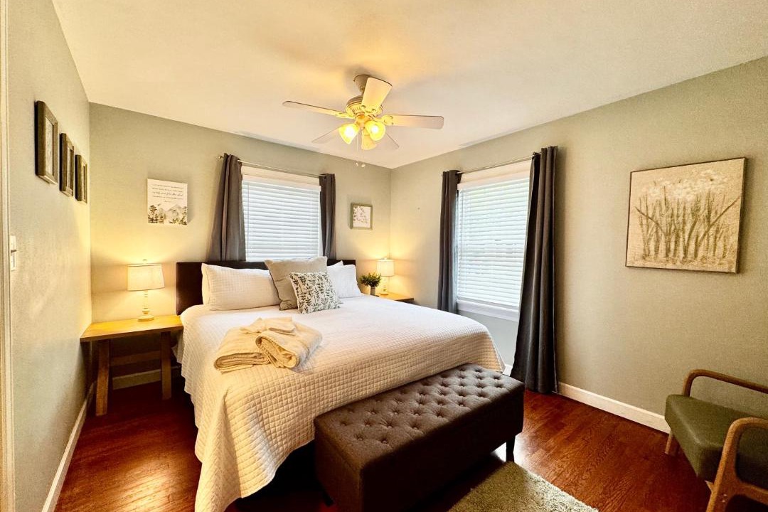 Photo of Bedroom in Marion