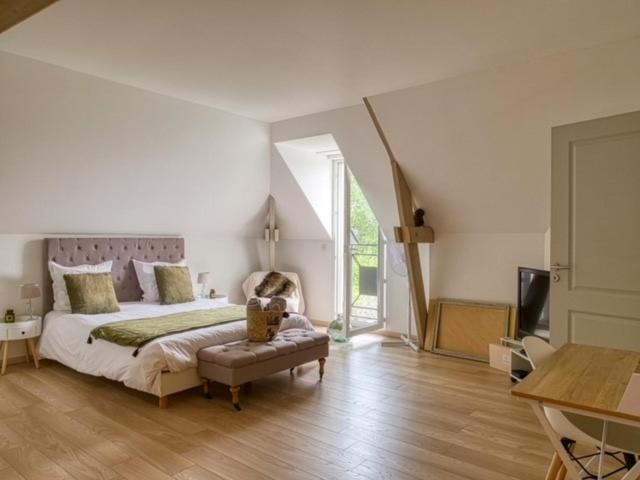 Photo of Bedroom in Saint-Saturnin