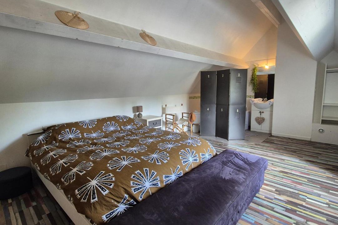 Photo of Bedroom in Sainte-Genevieve-les-Gasny