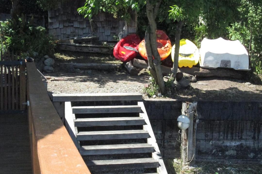 Photo of Others in Burley