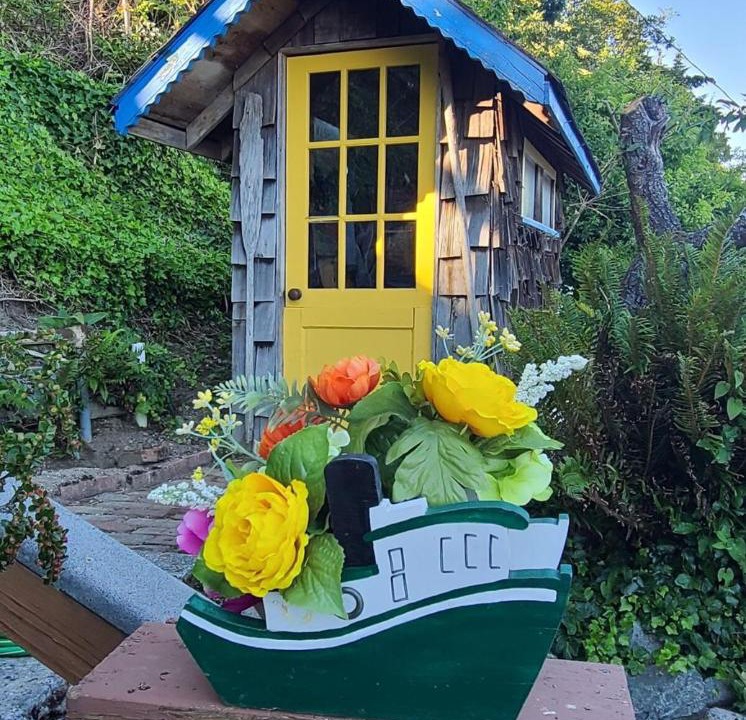 Photo of Others in Burley