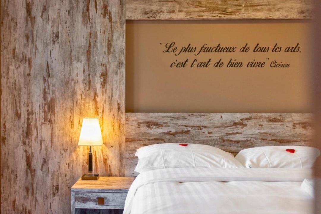 Photo of Bedroom in Noes