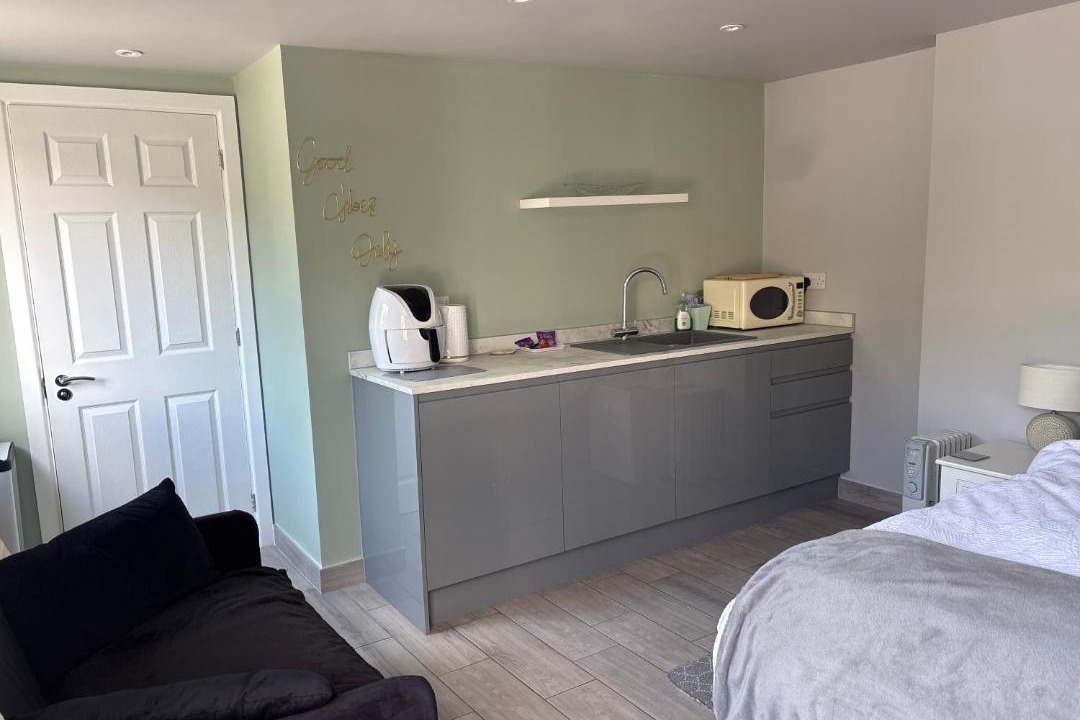 Photo of Others in Ferndown