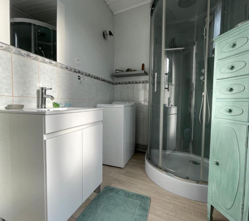 Photo of Bathroom in Pont-de-Poitte