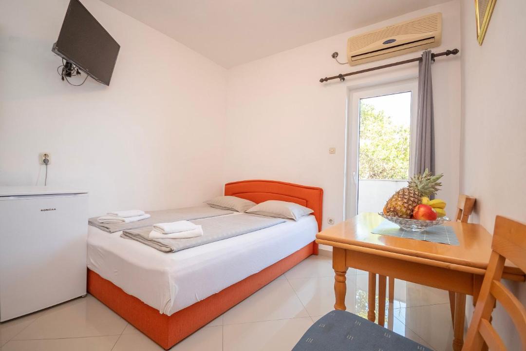 Photo of Bedroom in Mimice