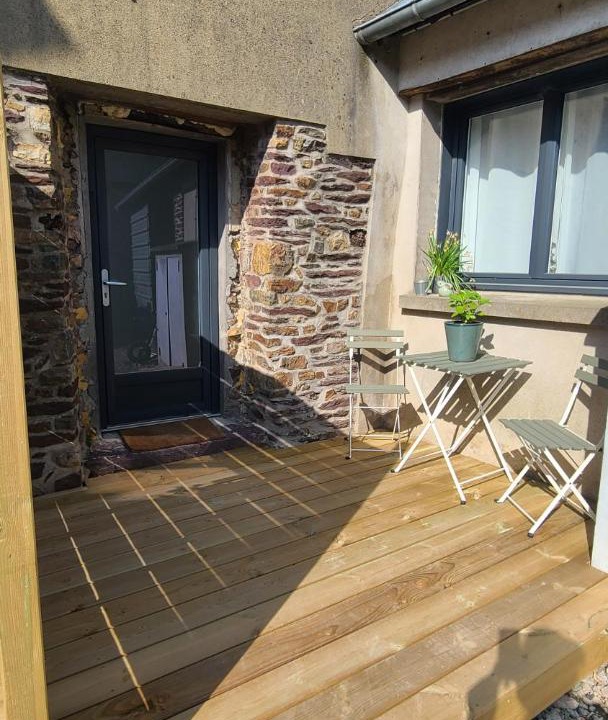Photo of Patio Balcony in Baulon