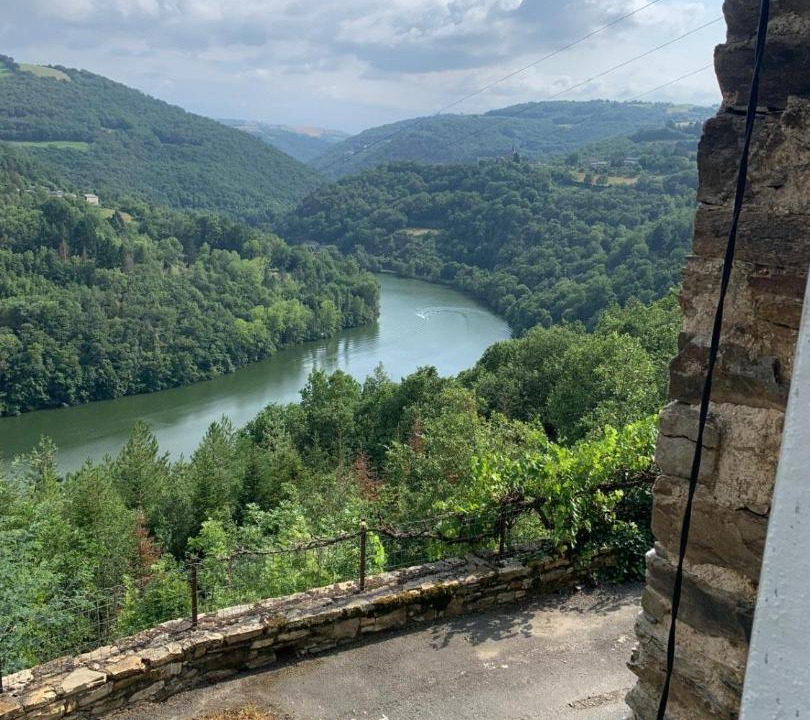 Photo of Others in Requista