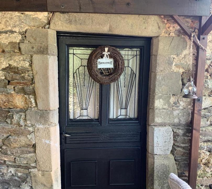 Photo of Others in Requista