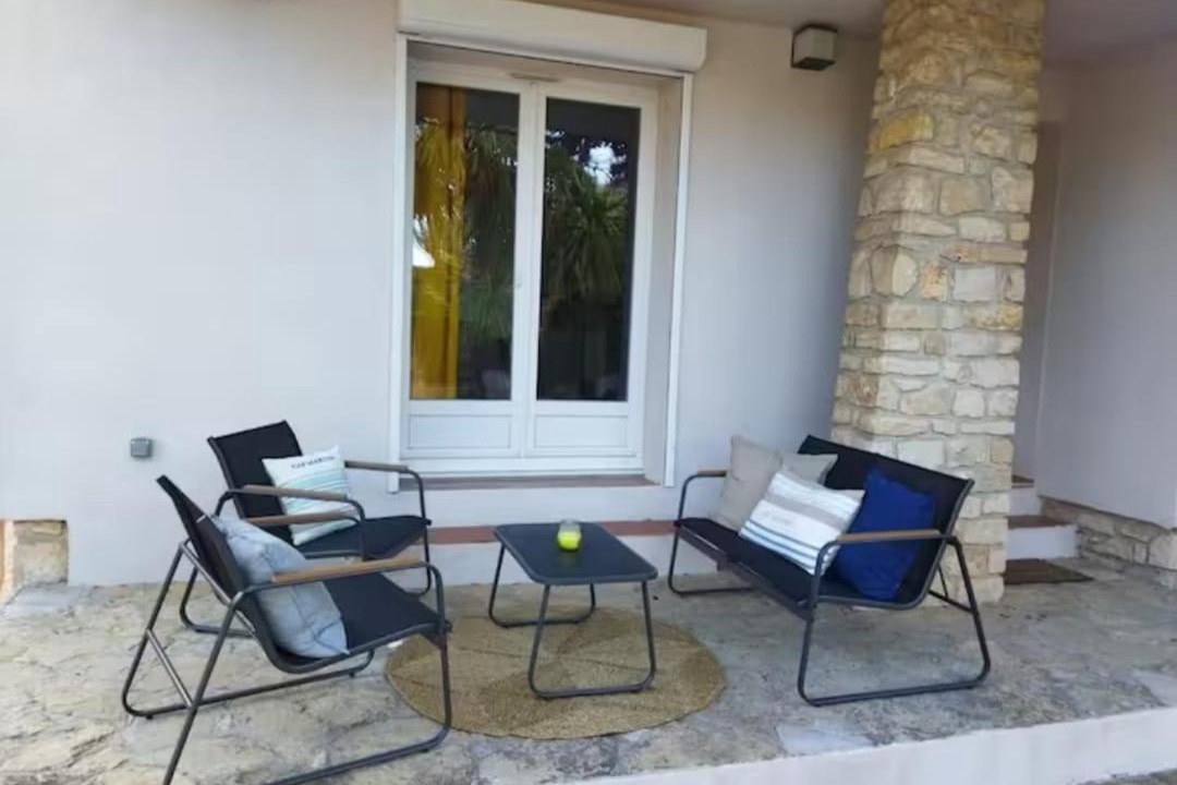 Photo of Patio Balcony in Hyeres