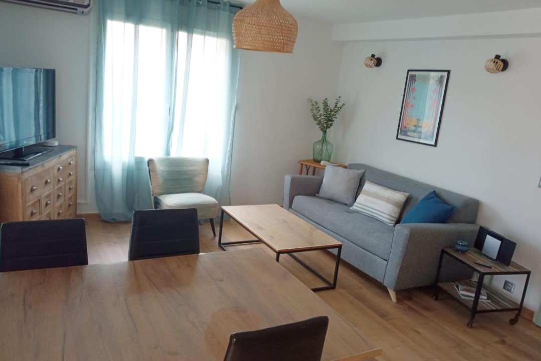 Photo of Livingroom in Hyeres