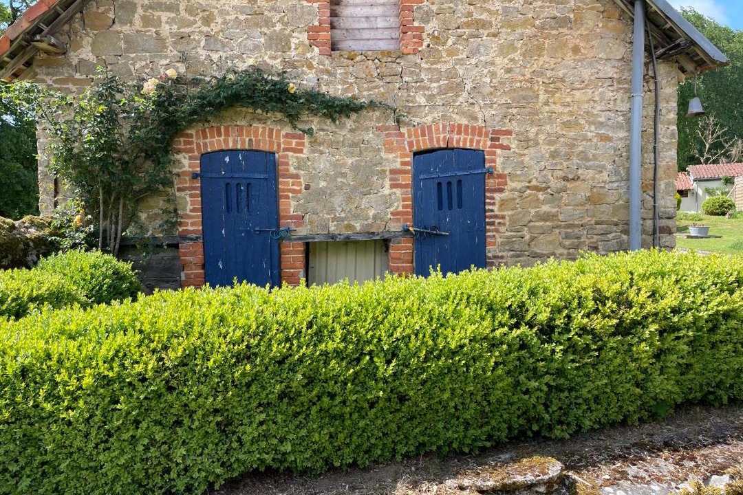 Photo of Others in Pernes-les-Boulogne