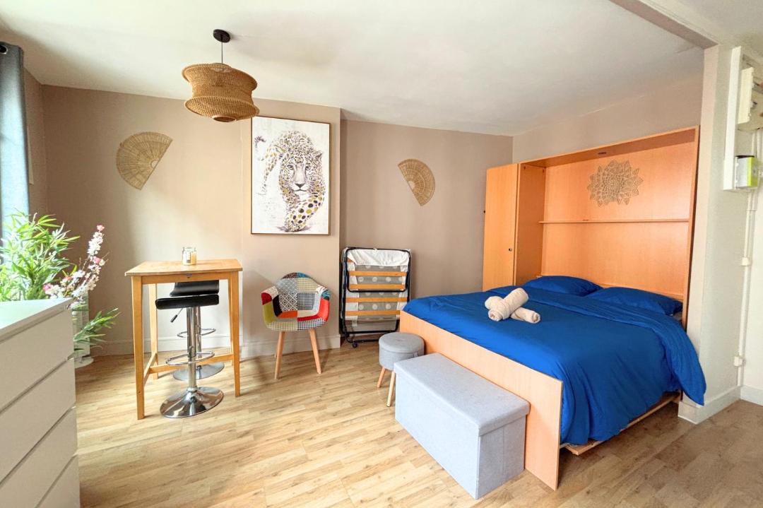 Photo of Bedroom in Malakoff