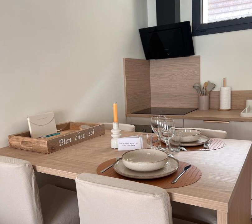 Photo of Others in Airan