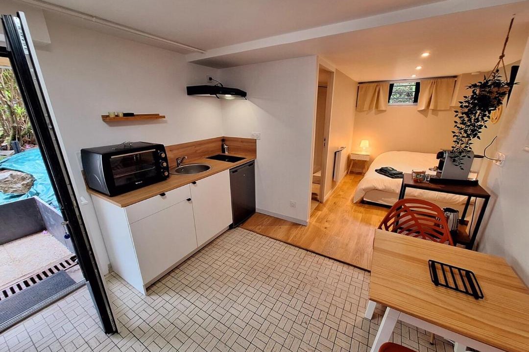 Photo of Others in Brequigny