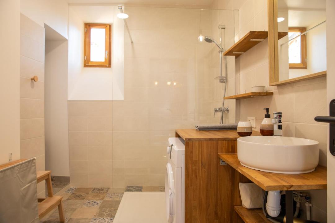 Photo of Bathroom in Pays-de-Belves