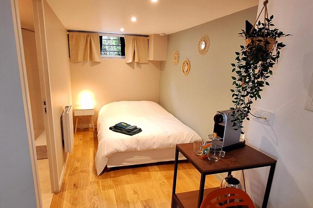 Photo of Bedroom in Brequigny
