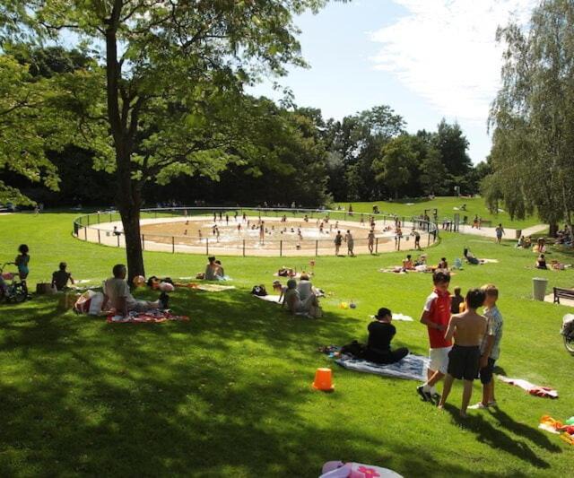 Photo of Others in Brequigny