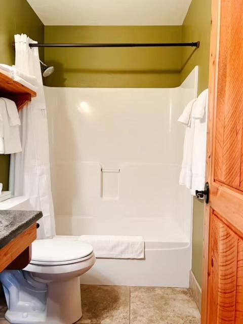 Photo of Bathroom in Mercer