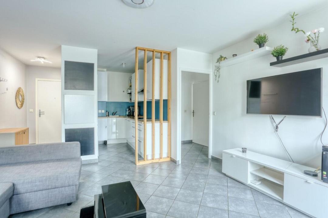 Photo of Others in Buc