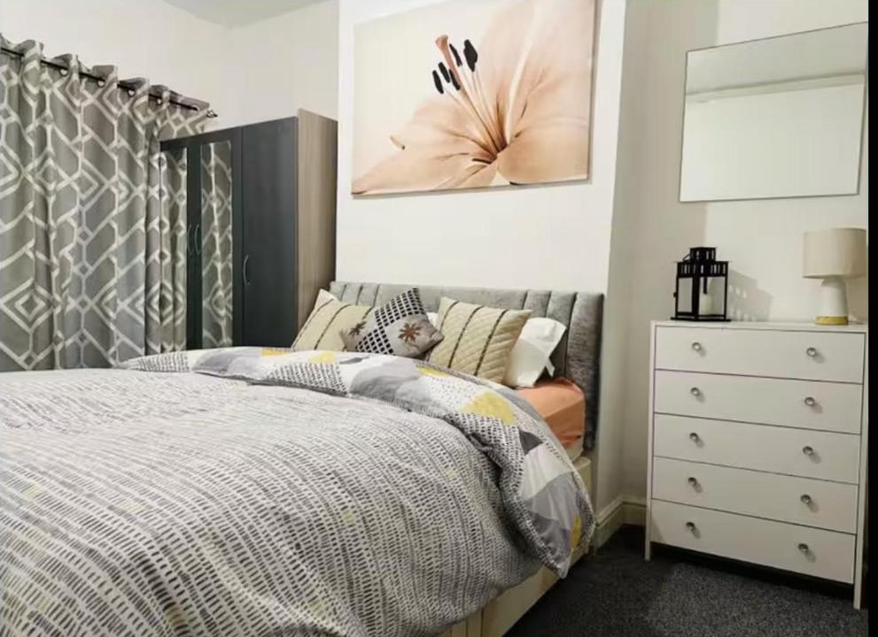 Photo of Bedroom in Edwinstowe