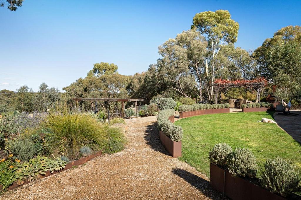 Photo of Others in Castlemaine