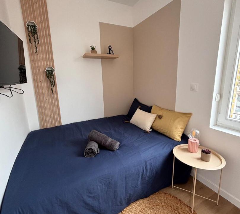 Photo of Bedroom in Coudekerque-Branche