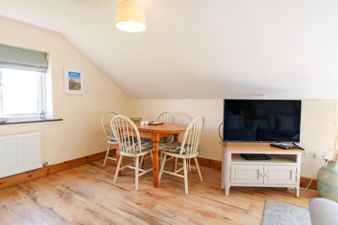 Photo of Others in Bromlow