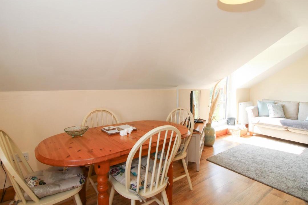 Photo of Others in Bromlow