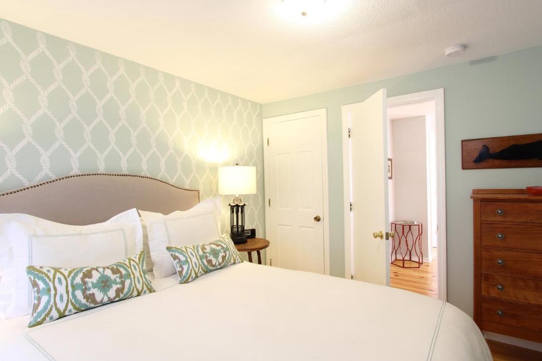 Photo of Others in Vineyard Haven