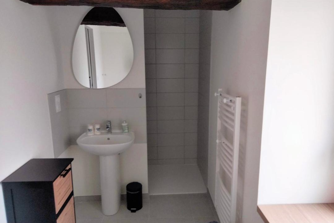 Photo of Bathroom in Savigny-en-Veron