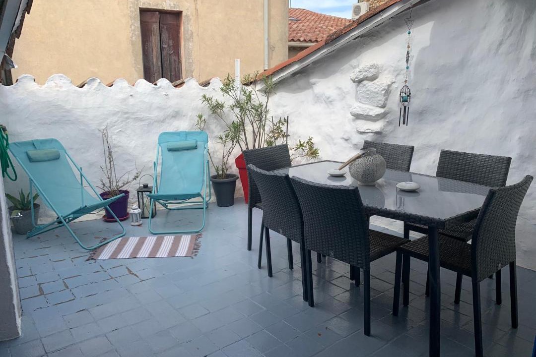 Photo of Patio Balcony in Cazouls-les-Beziers