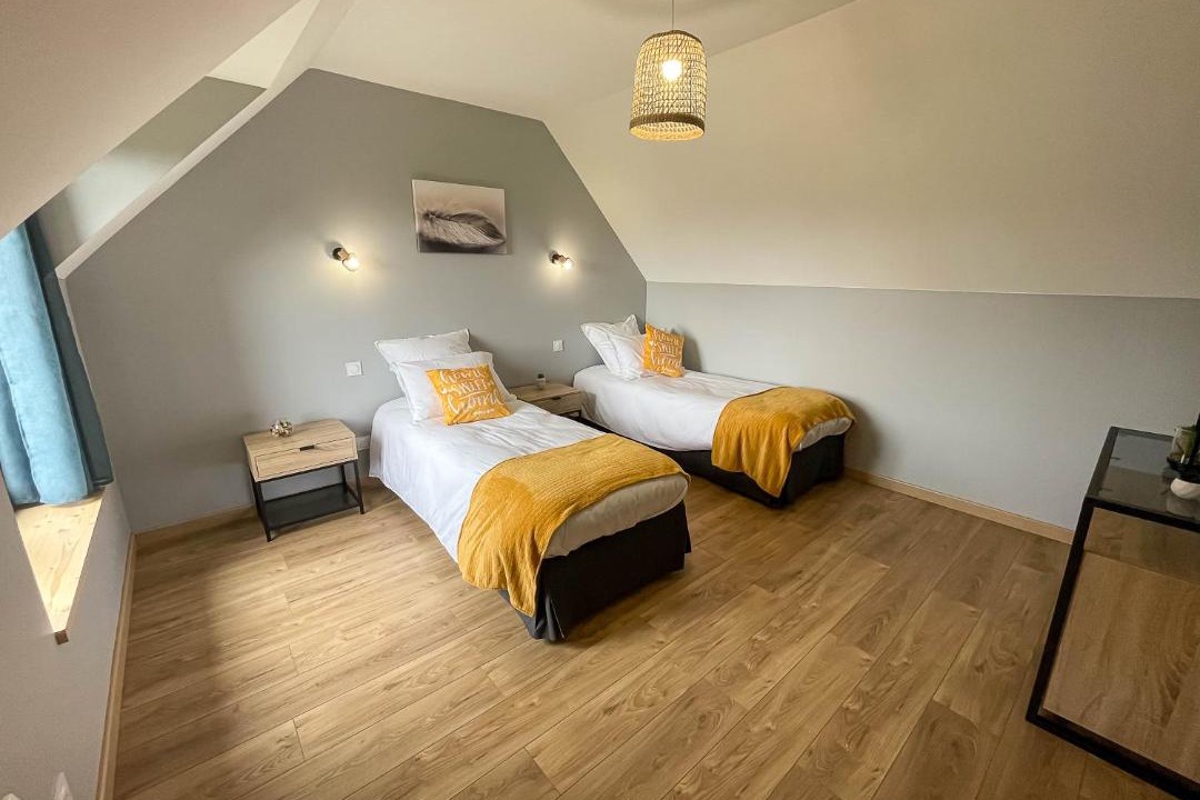 Photo of Bedroom in Flogny-la-Chapelle